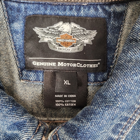 Harley Davidson Denim Biker Vest! - Picture 7 of 9